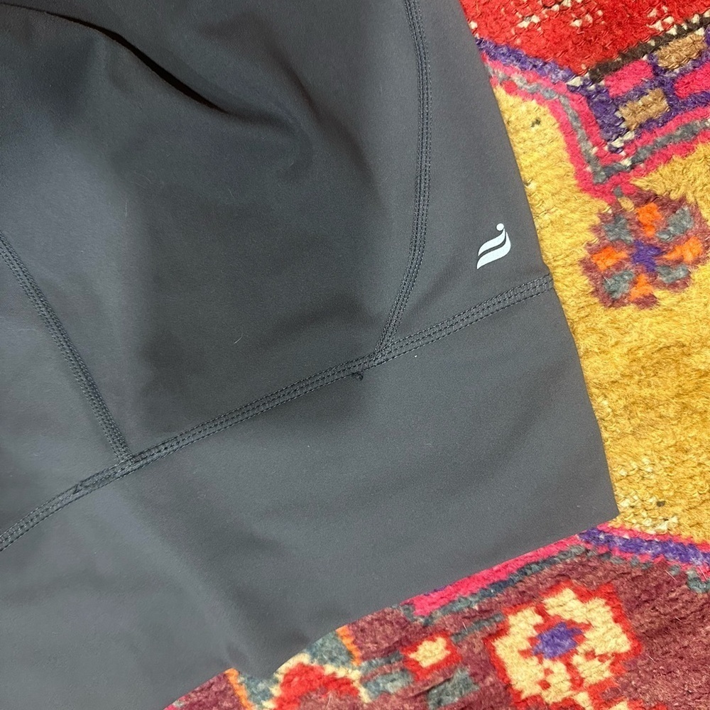 FABLETICS Unique Leggings Sz M - Picture 6 of 6